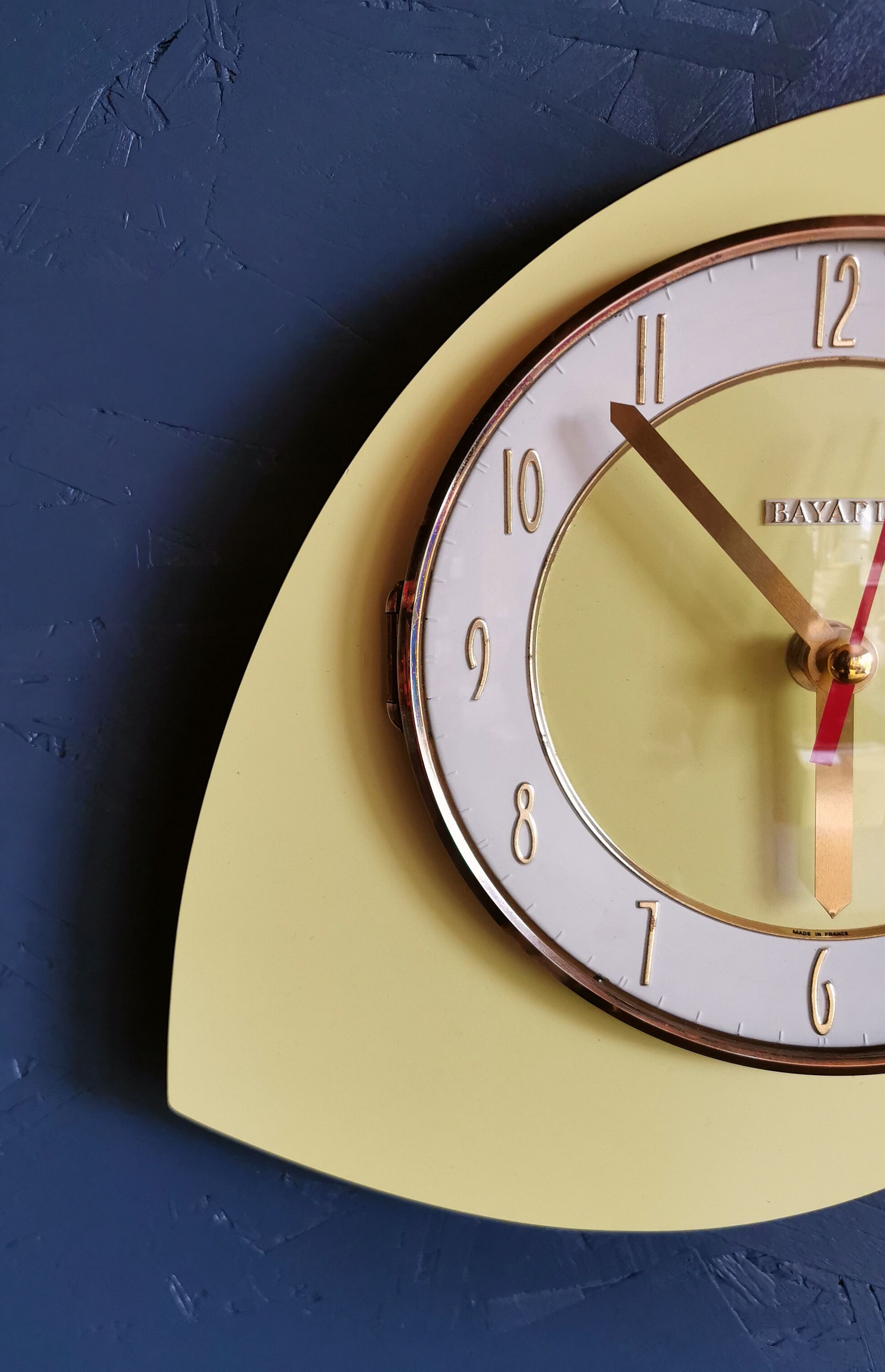 Vintage formica clock asymmetrical silent wall clock "Bayard yellow"