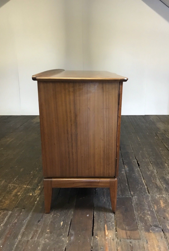 Buffet McIntosh teak
