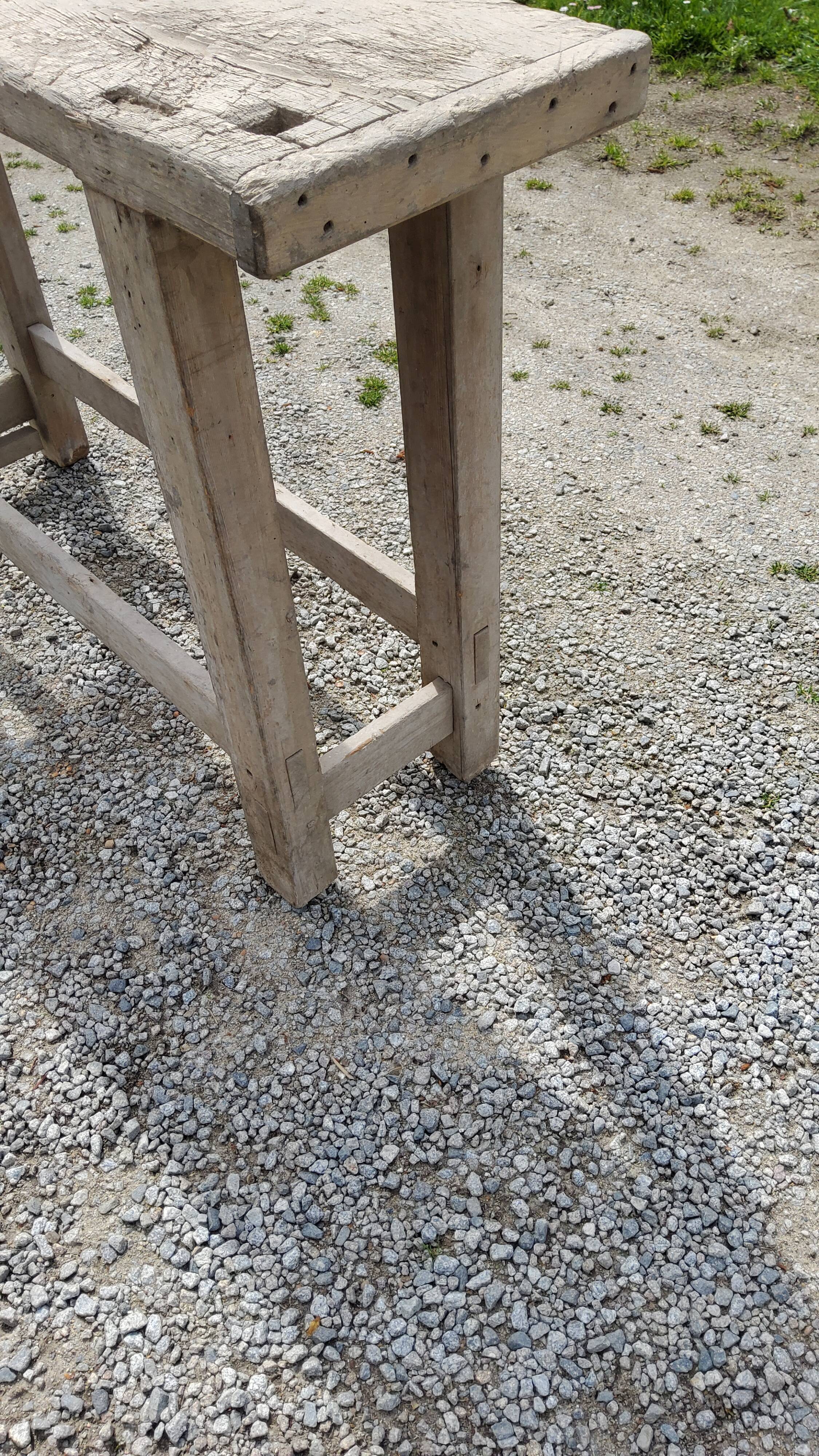 Old wooden workbench 126cm