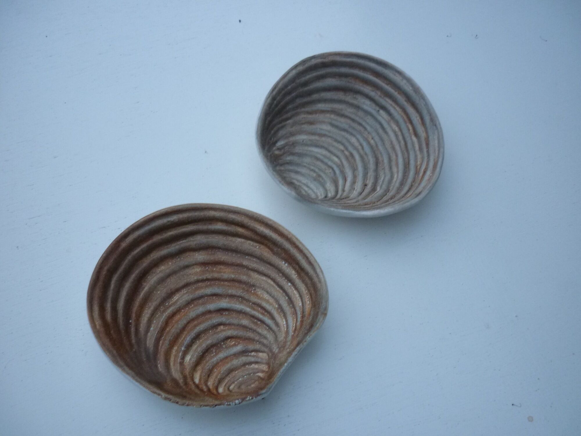 Lot of 2 cups, ramekins of Dominique Guillot