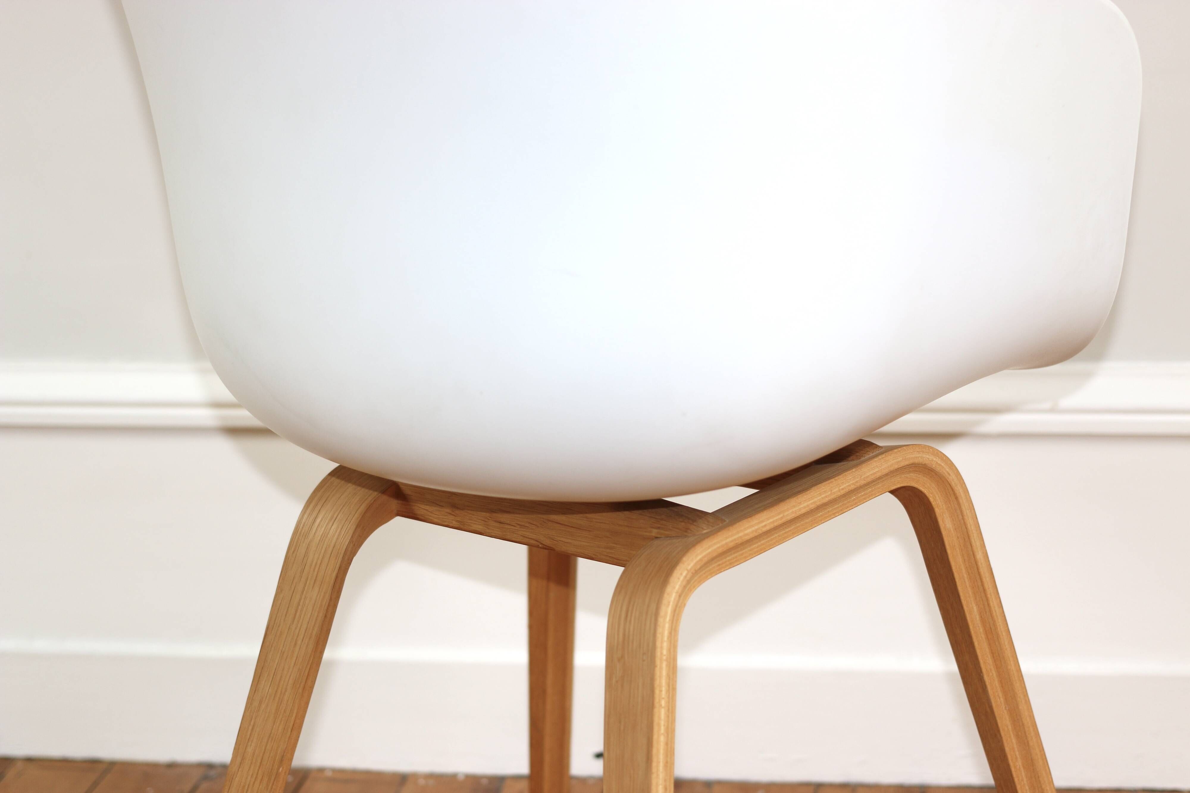 4 fauteuil scandinave Hay "about a chair" blanc