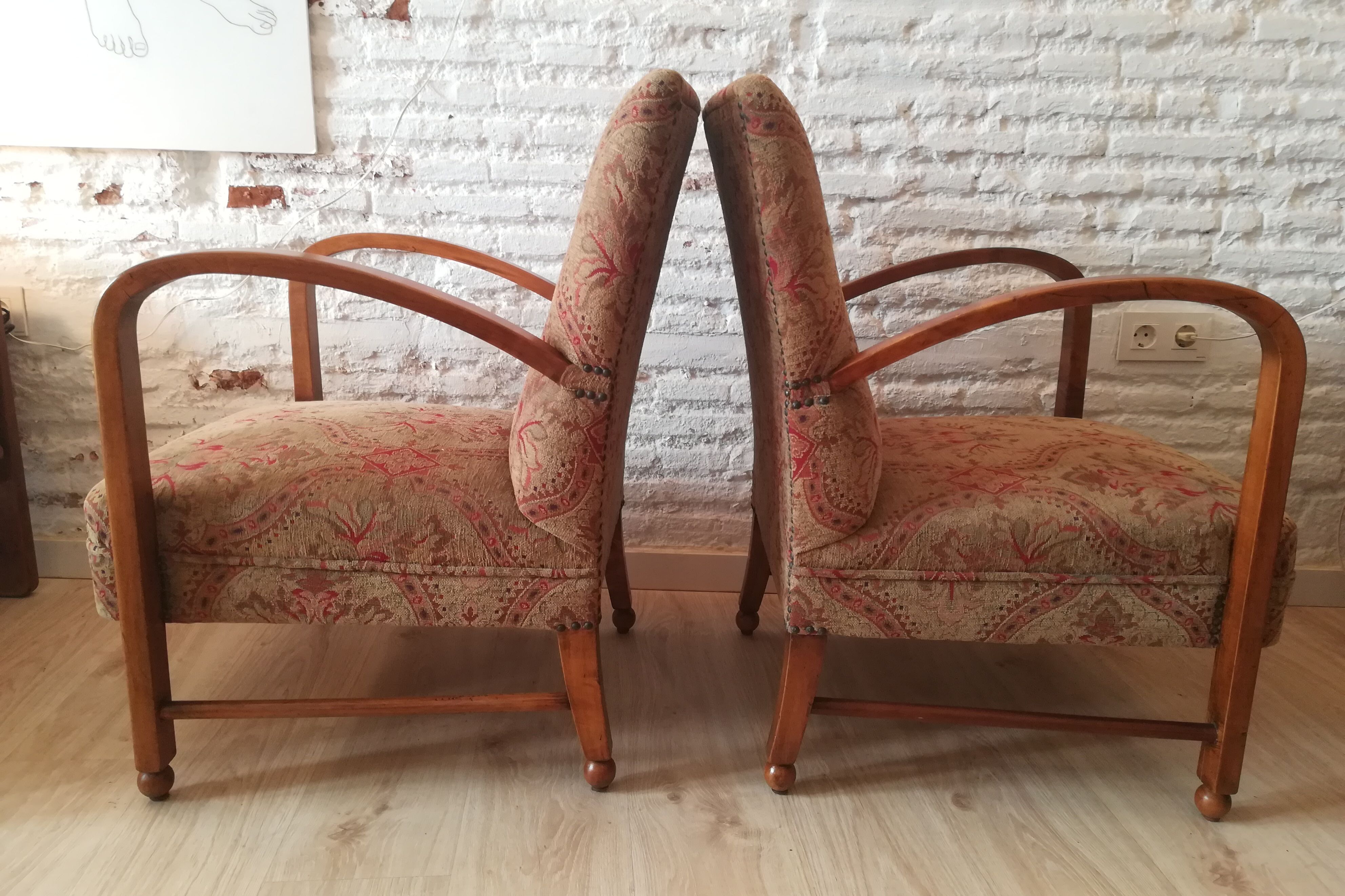 English armchair couple art deco