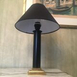 Lamp with brass foot