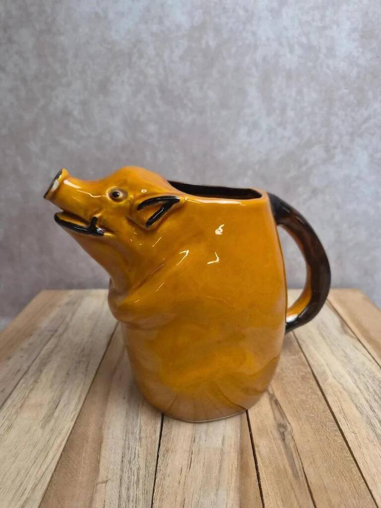 Zoomorphic pitcher Goret Poët-Laval – vintage slipware – pig