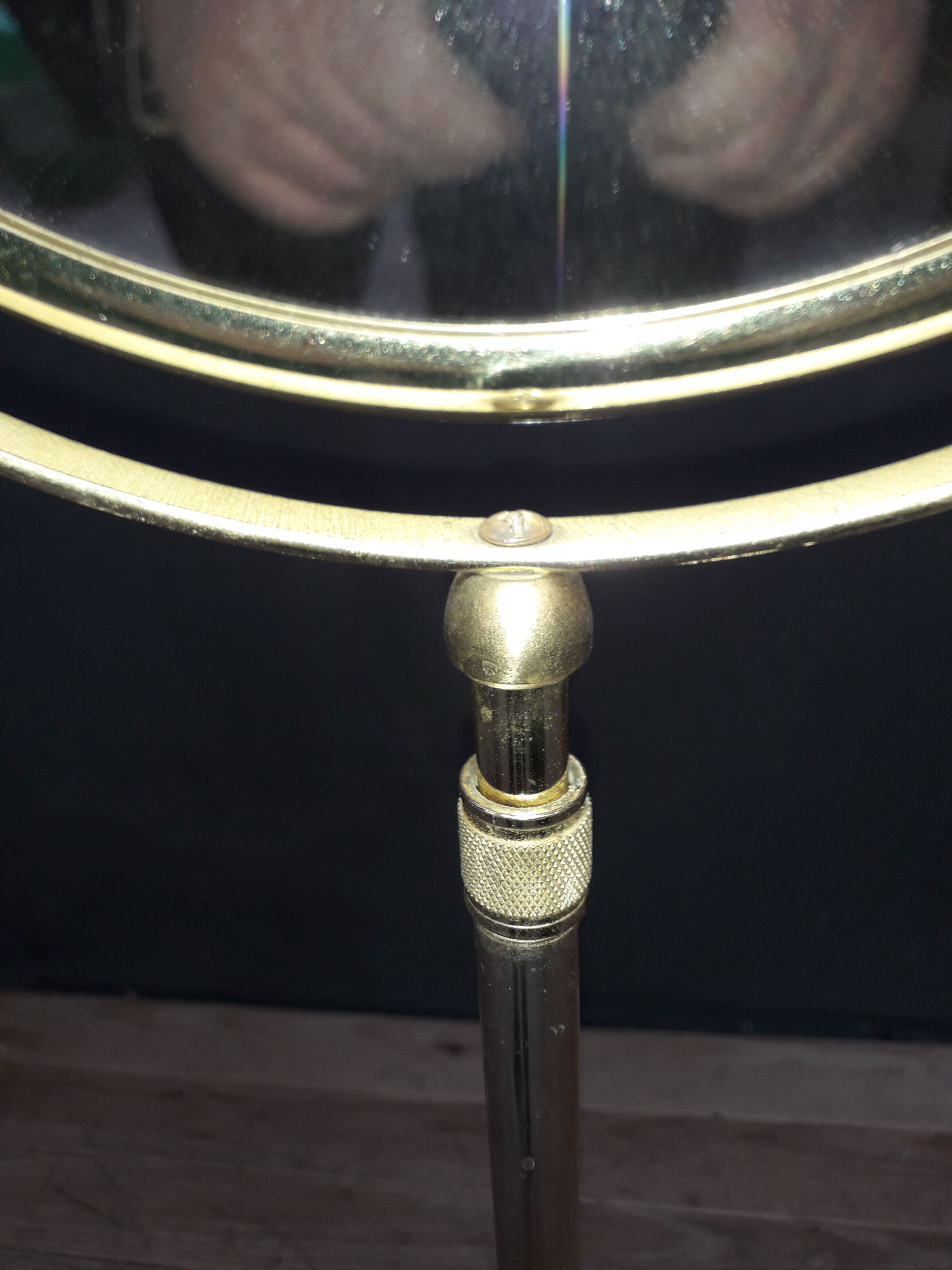 Mirroir rond sur pied télescopique
