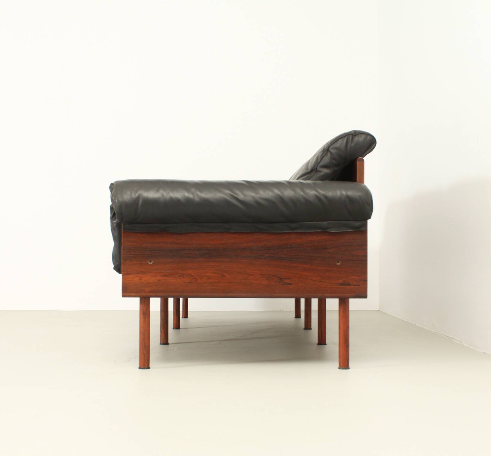 Canapé Ateljee by Yrjö Kukkapuro for Haimi, Finland.