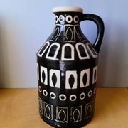 Pichet ou vase en céramique