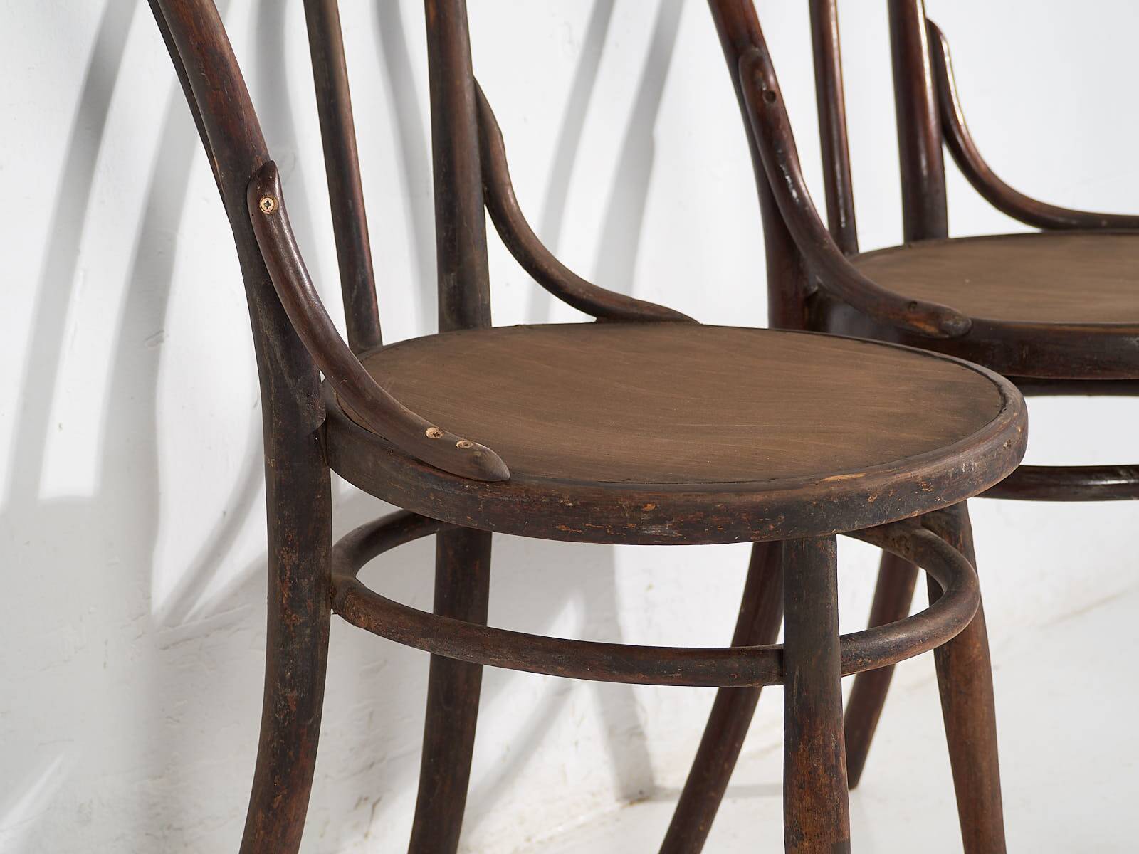 Antique Thonet Chairs No. 18 (c.1920). Set of 4 pieces #11