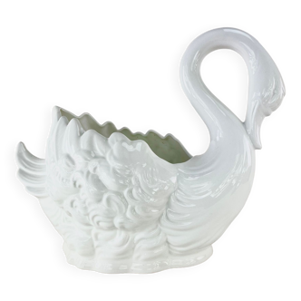 Ceramic pot cover in the shape of a swan, circa 1970