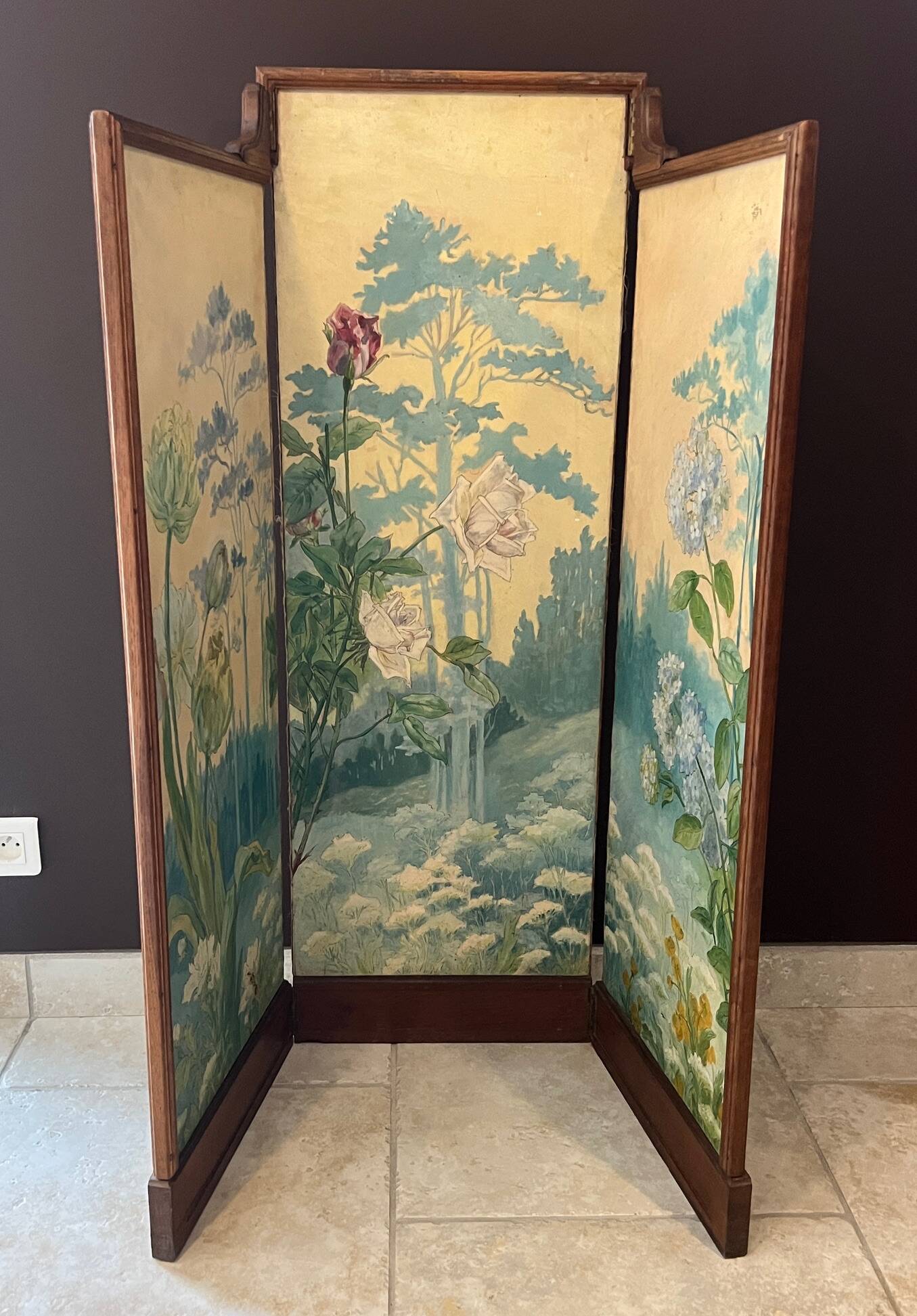 Art Nouveau screen 1900 floral decoration