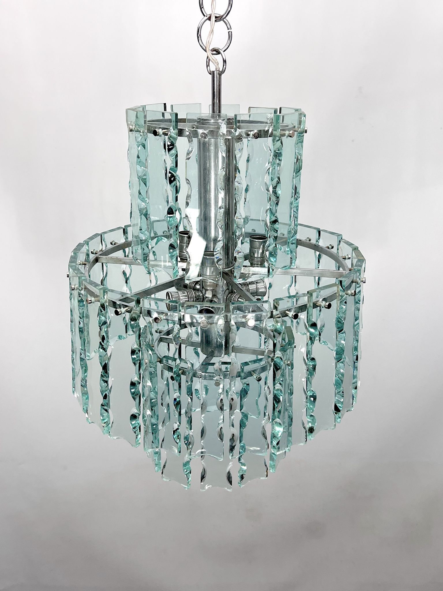 Italian cut glass chandelier by Zero Quattro. 1970s