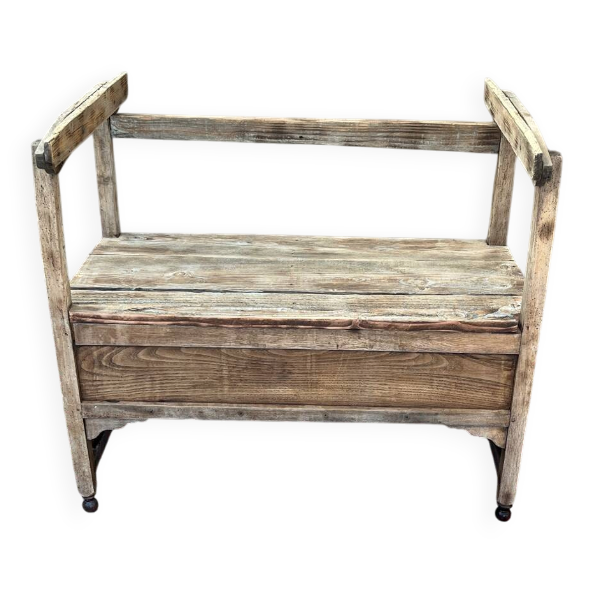 Old wooden bench