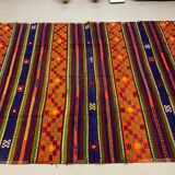 Vintage turkish kilim