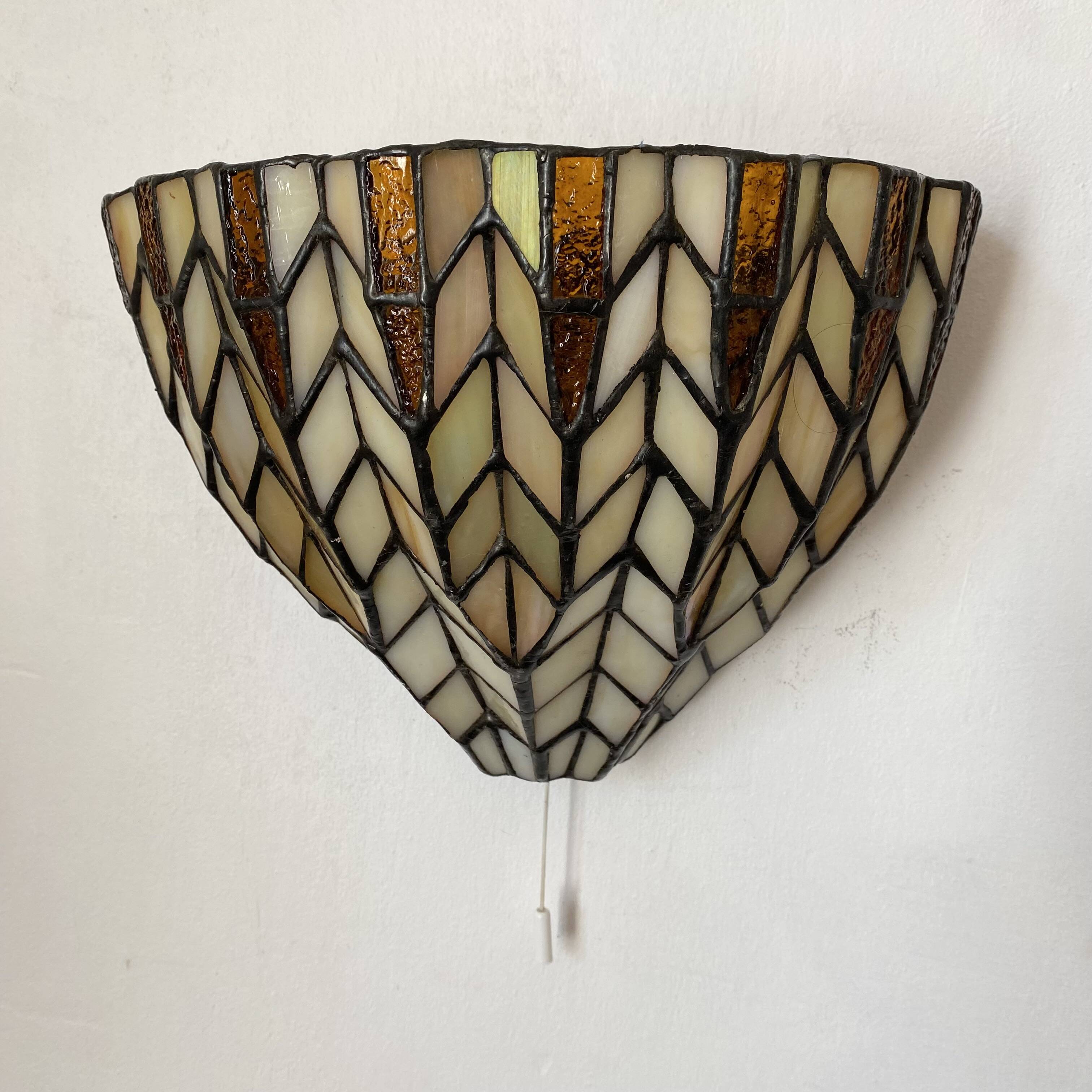 Tiffany style stained glass wall light