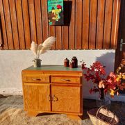 Mado buffet, vintage