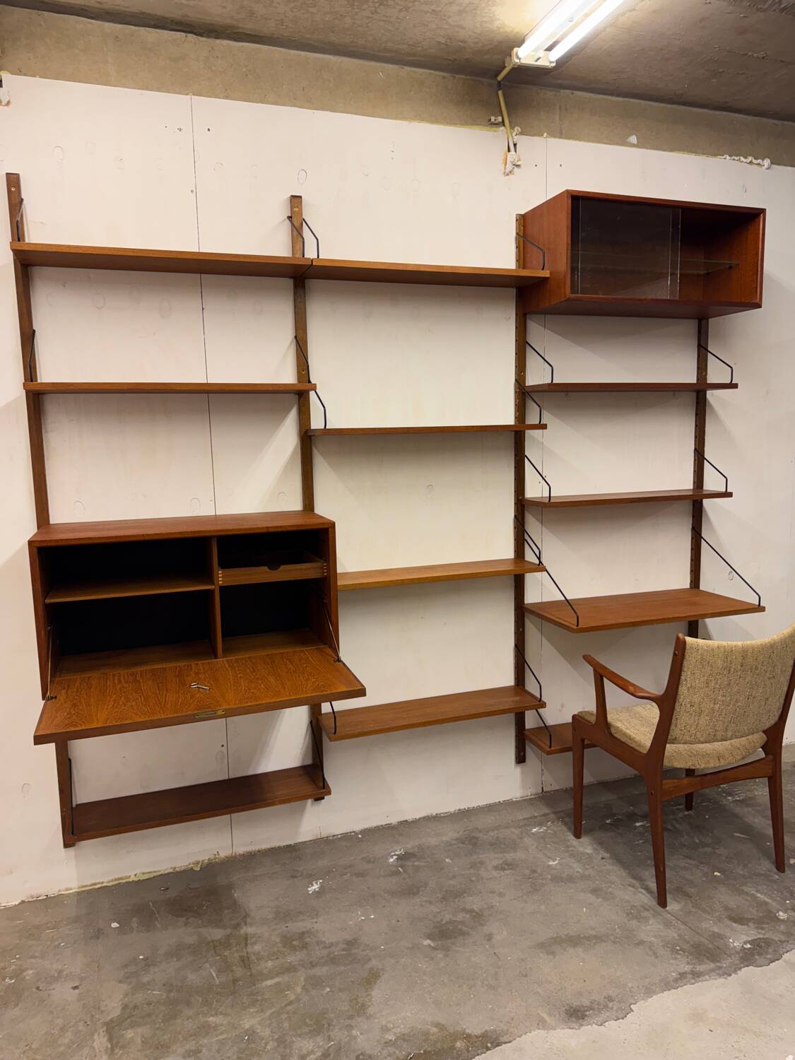 Meuble mural scandinave vintage en teck par Poul Cadovius pour Royal System, Cope