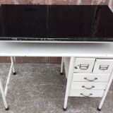 Medeckn office year 40/ 50