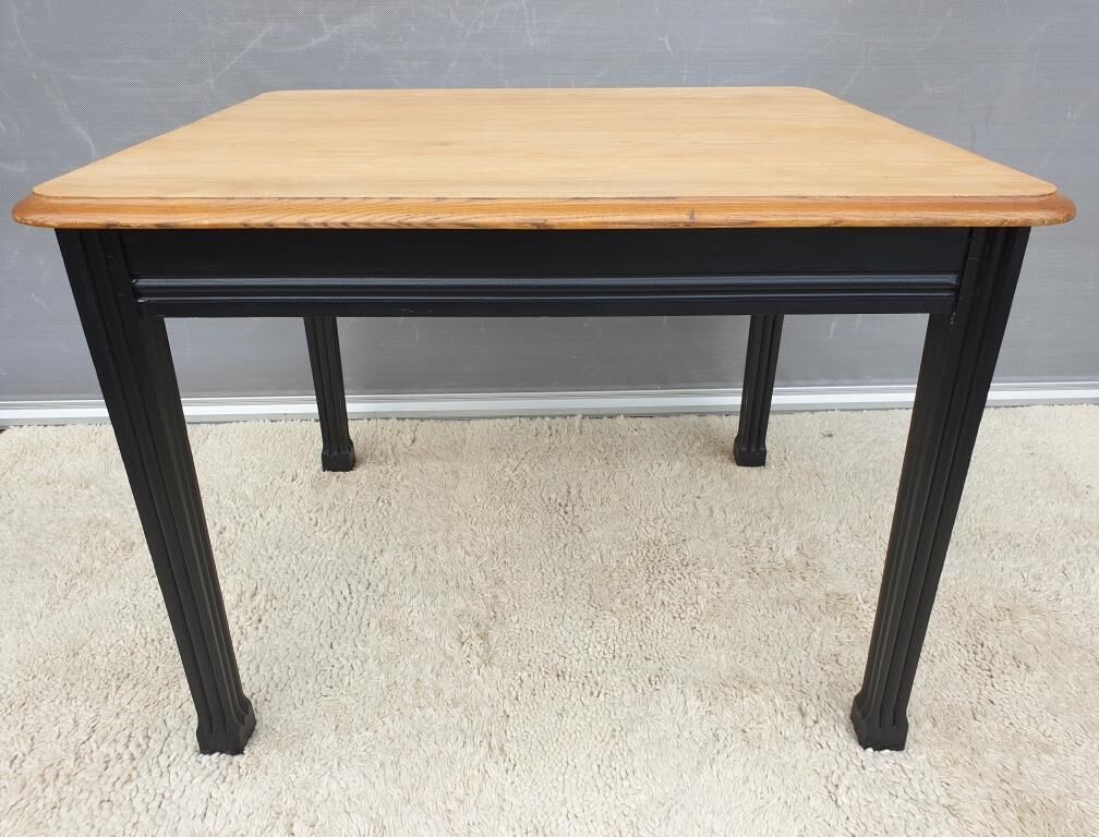 Brassica Negra Art Deco desk table
