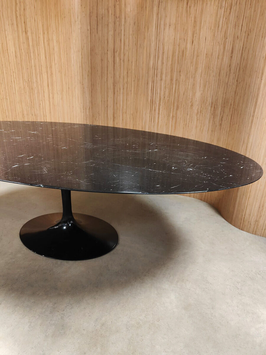 Vintage Eero Saarinen Knoll oval tulip marble dining table
