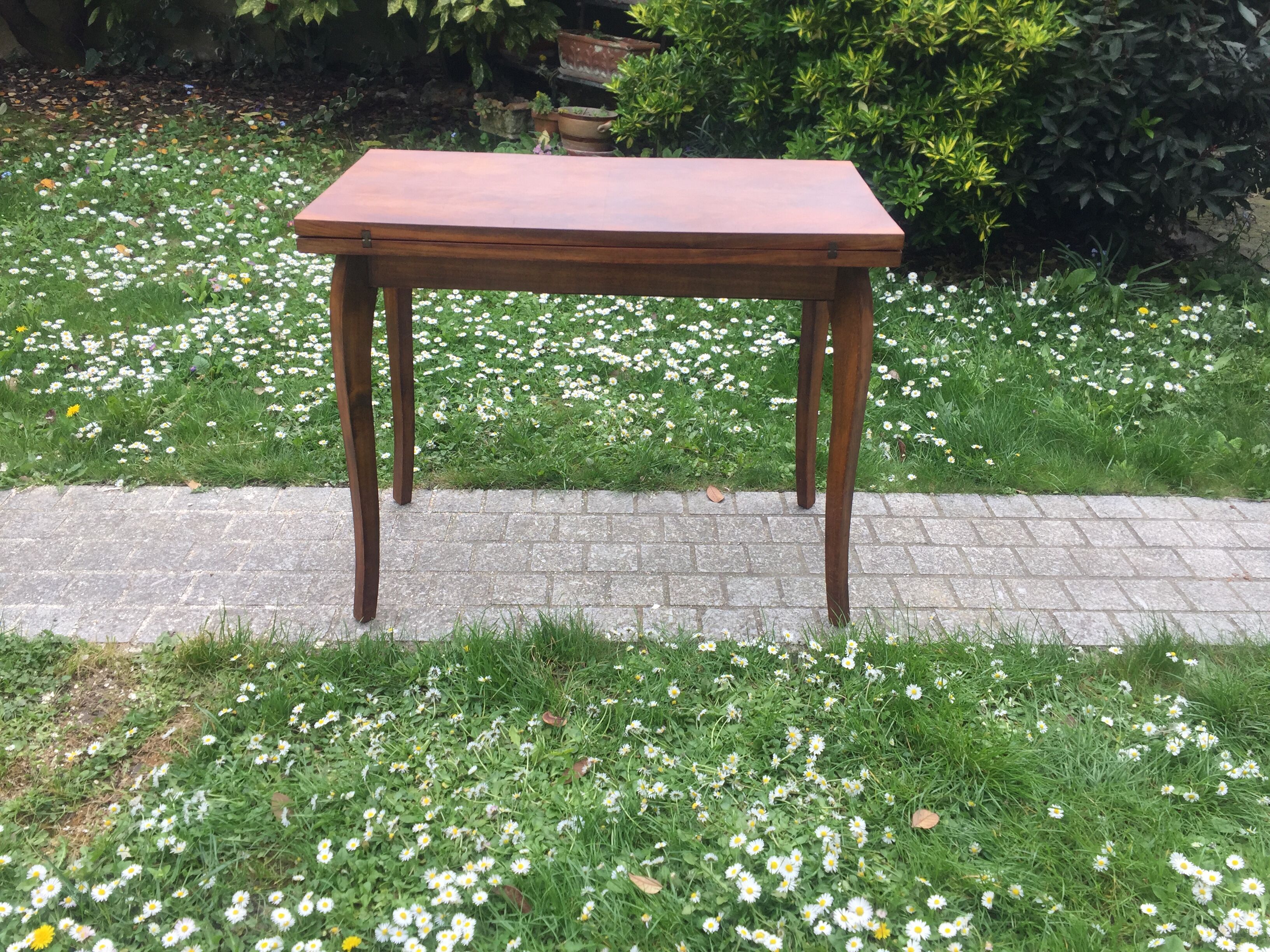 Dining table folding old rosewood from 2 to 6 people