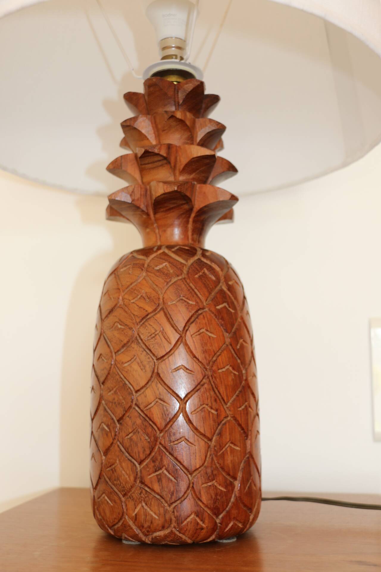 Lampe bois ananas avec abat-jour tissu 650mm