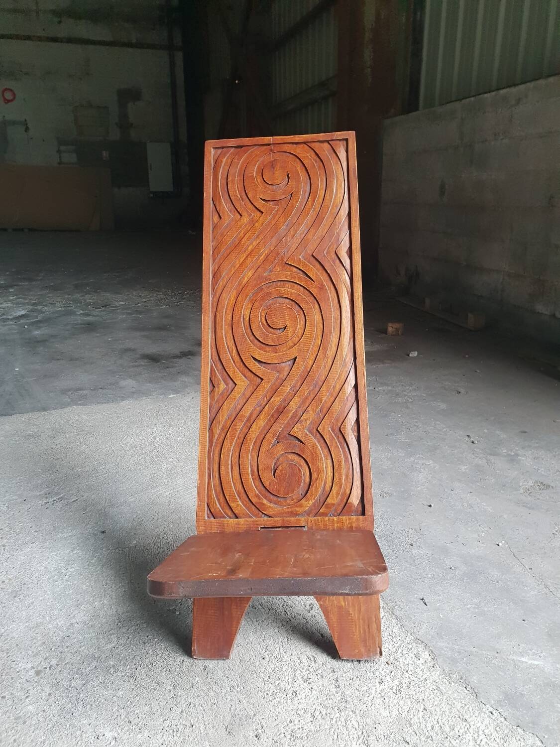 Vintage palaver chair