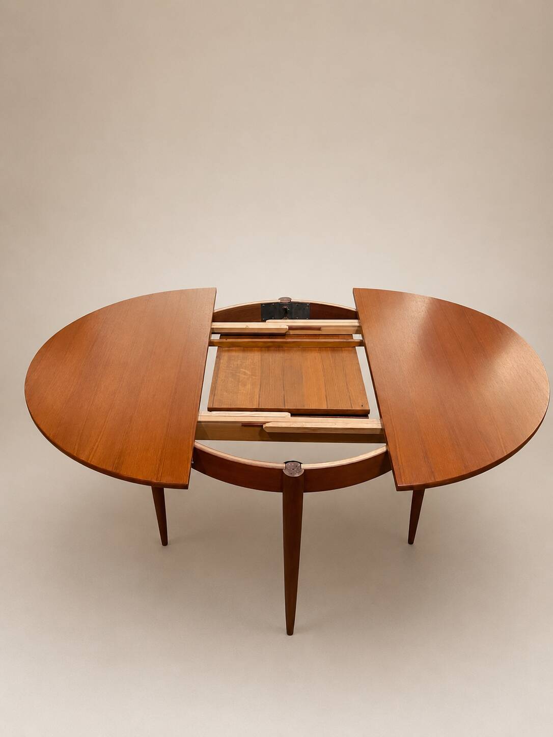 Large extendable French dining table in teak – 1960s