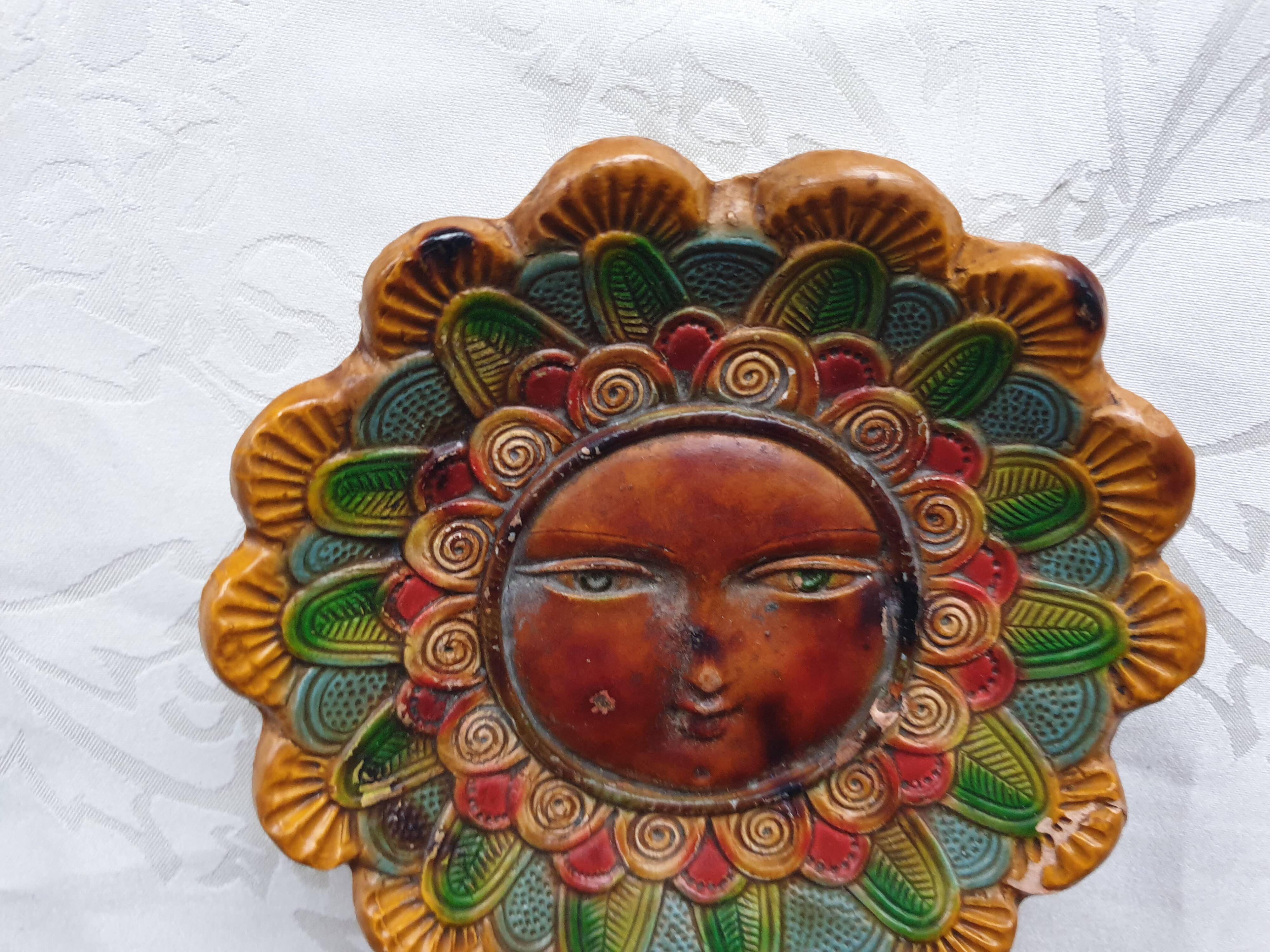 Empty ceramic sun pocket signed Jesus mariq