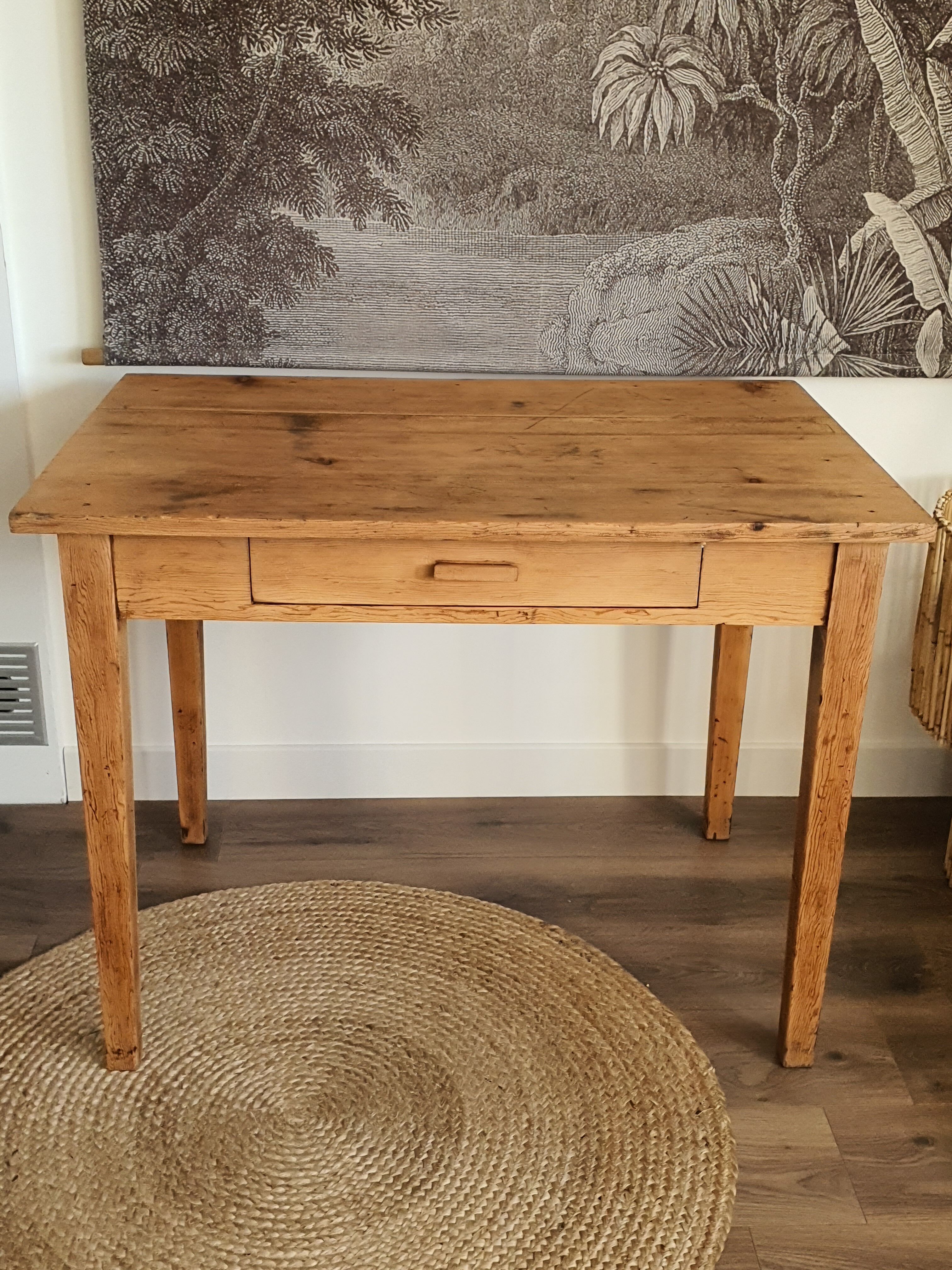 Firm style table