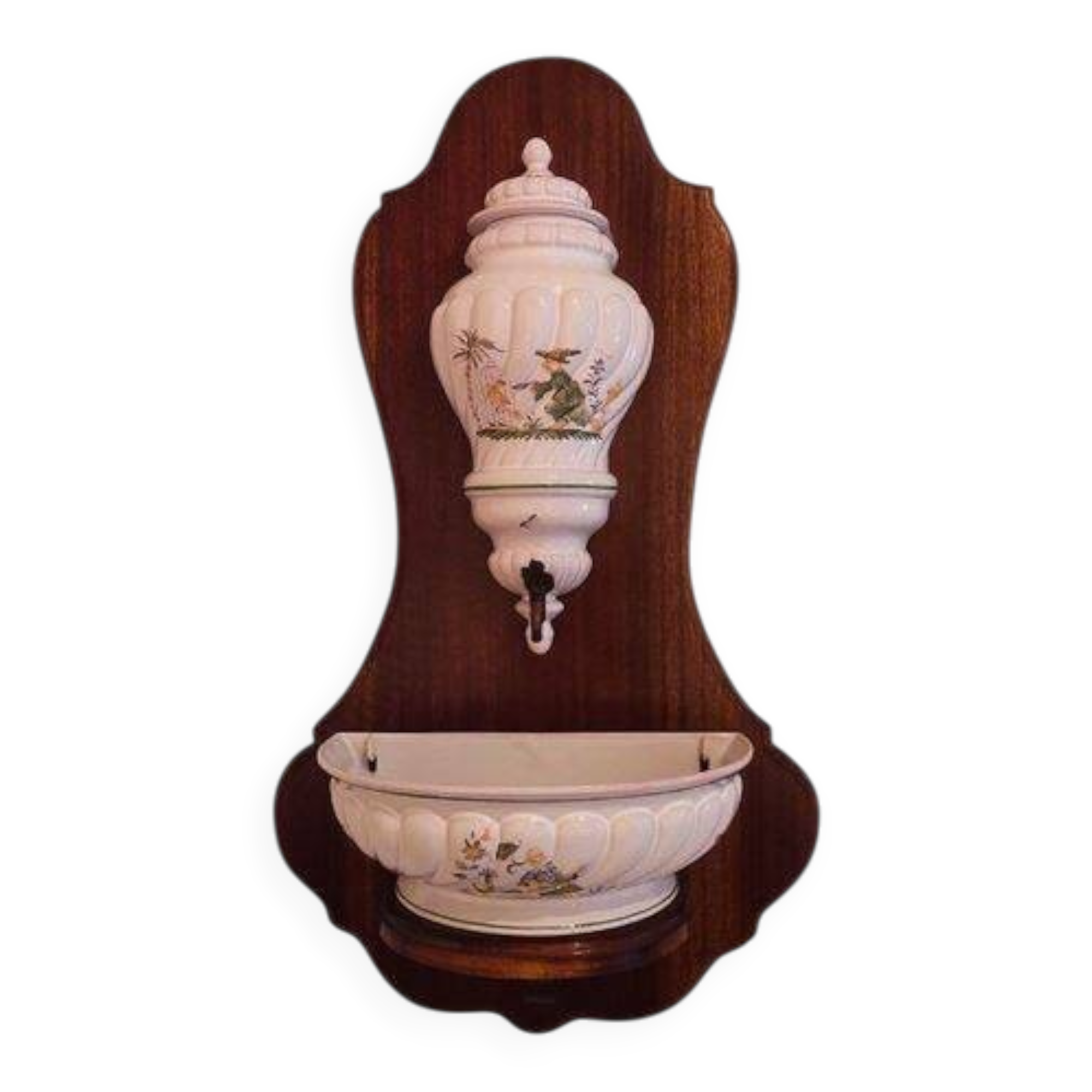 Hand-painted earthenware fountain from Moustiers