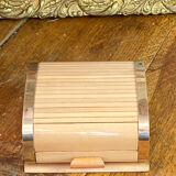 Sliding lid cigarette or cigarillo box