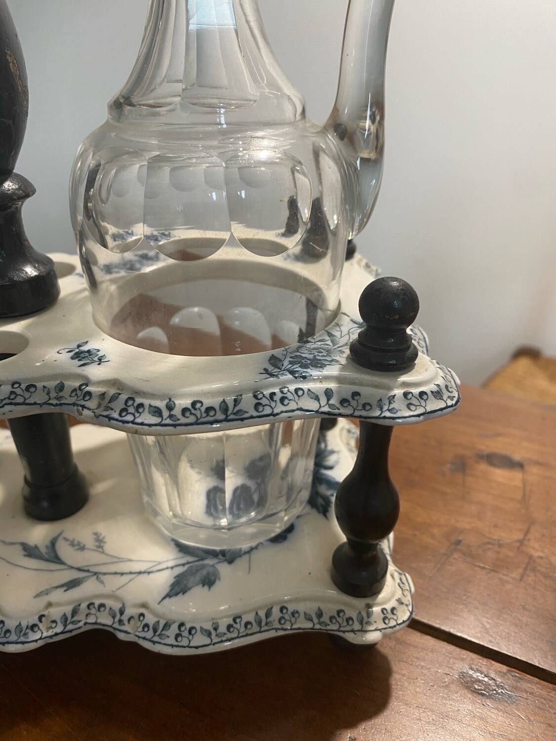 Vinegar cruet late 19th century
