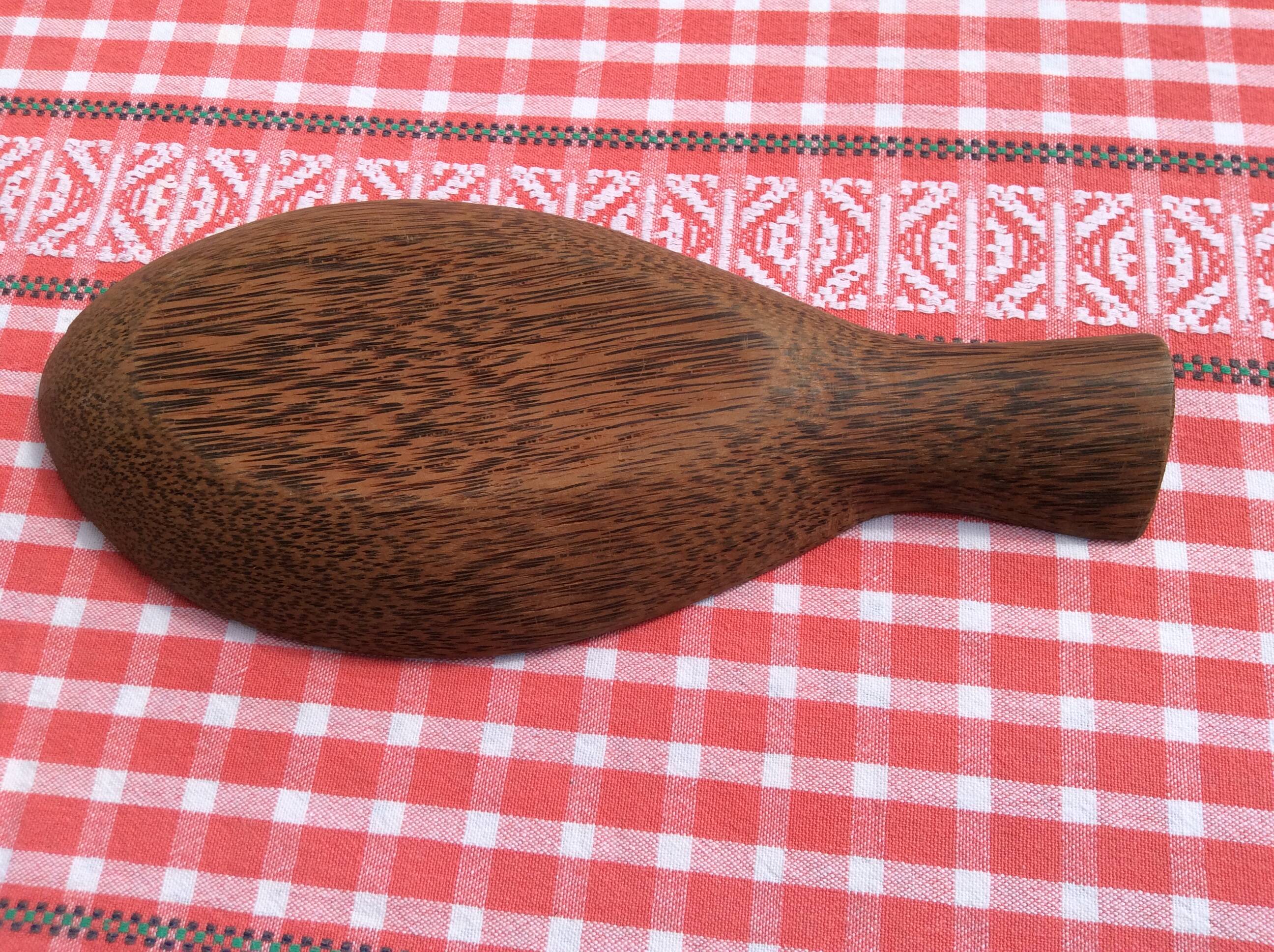 Wooden fish dish