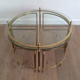 Table basse ronde en laiton de style néoclassique