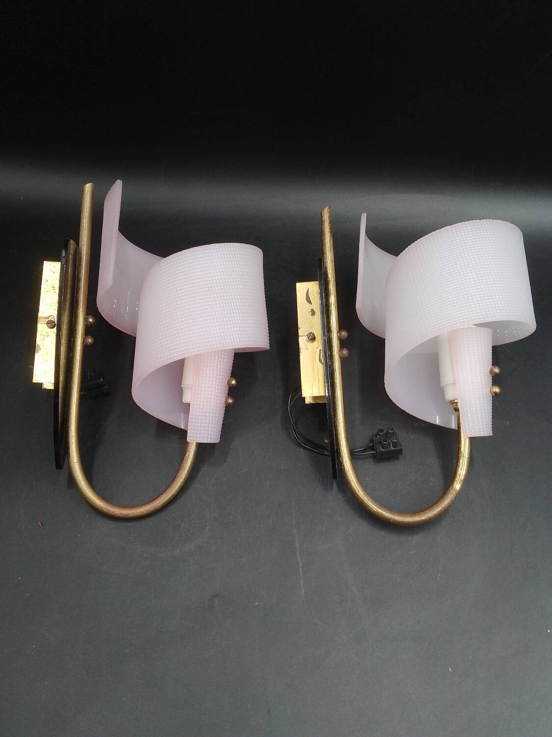 Pair of wall lights 1950 1960 Design Geru Leuchten Plexiglas and Brass