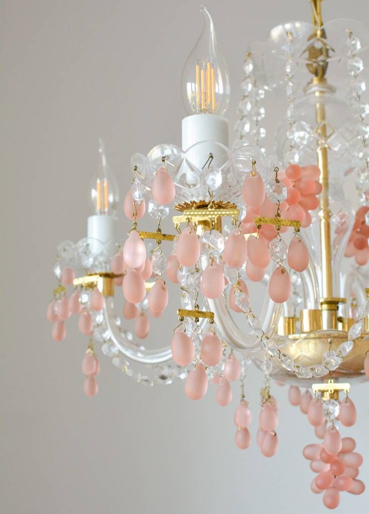 Chandelier en cristal de Bohême par Václav Hanus – Élégance royale