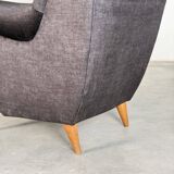 Pair of Italian Armchairs Attributed to Gio Ponti for ISA Bergamo, 1950s