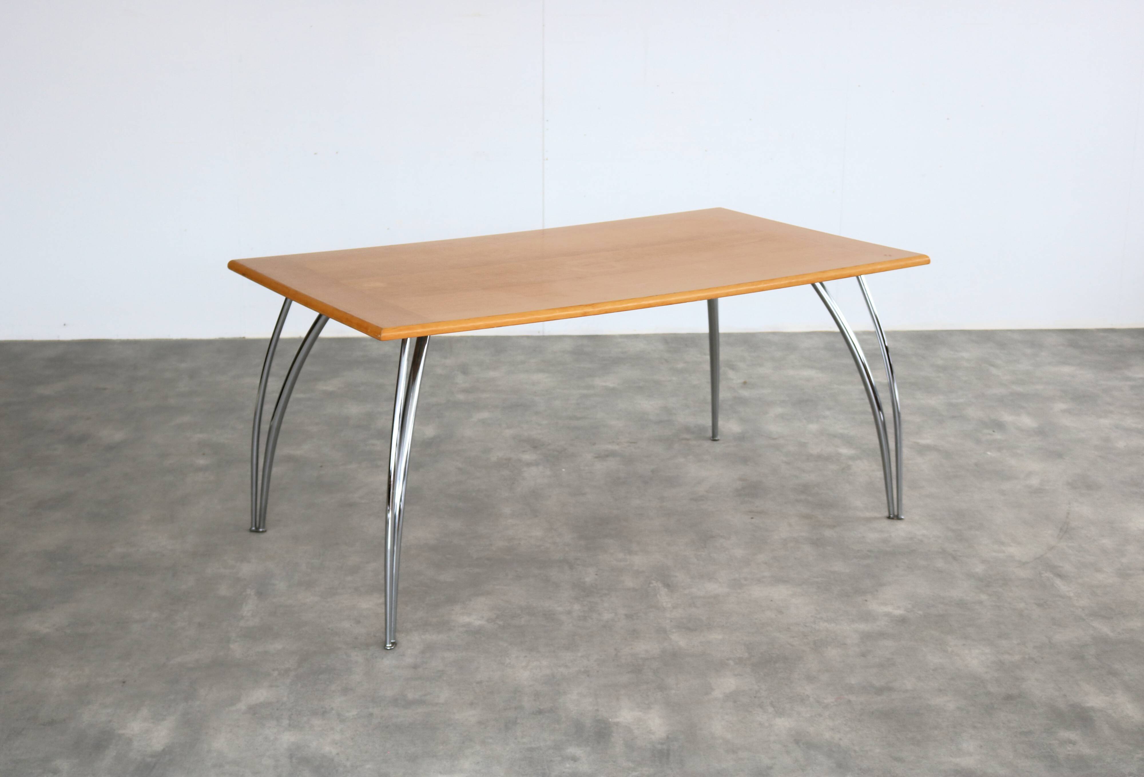Vintage table | dining table | Effezeta | 80s