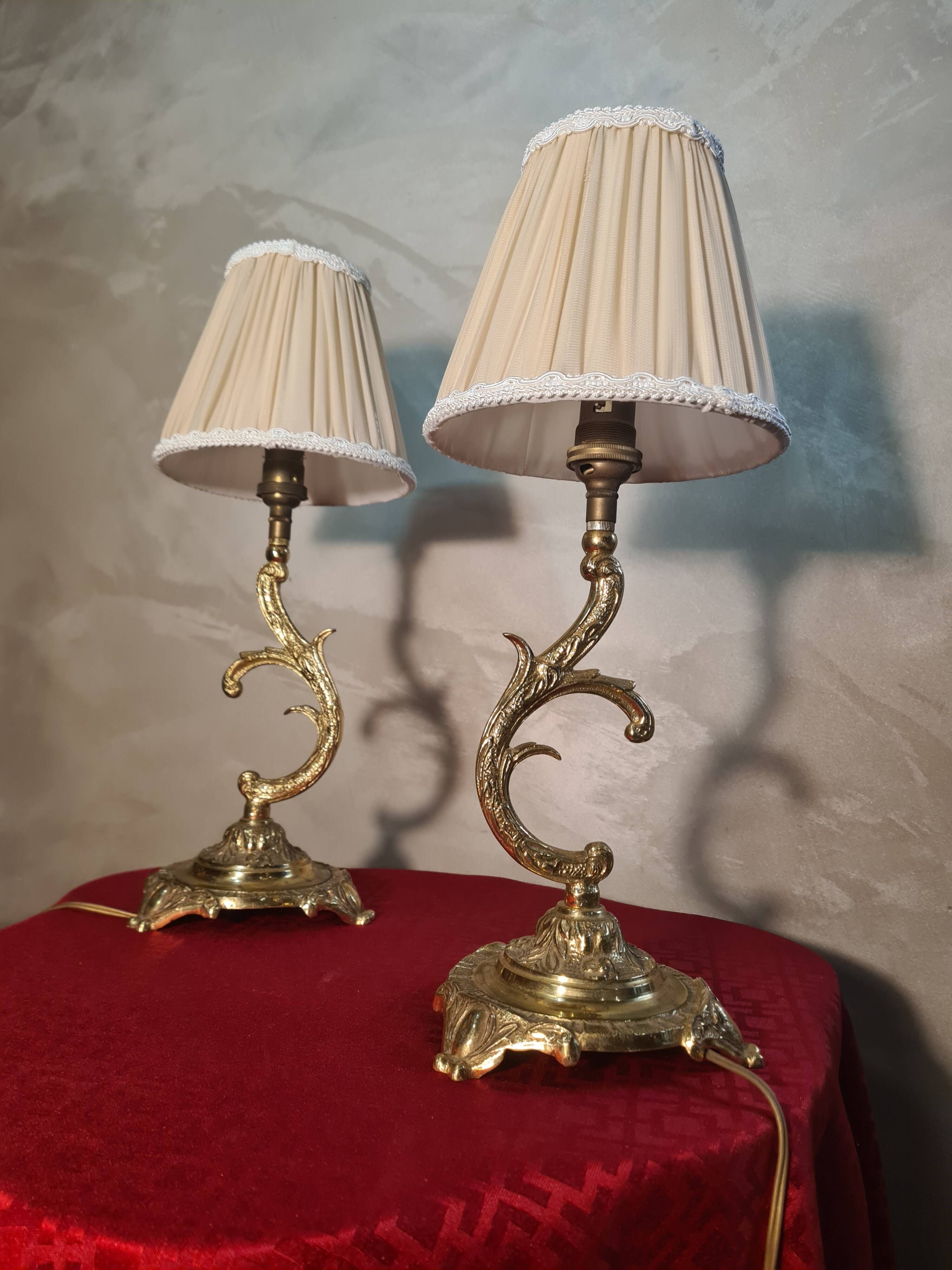 pair of chiselled bronze lamps, bedside, bedroom, new lampshade 38x15, electric ok