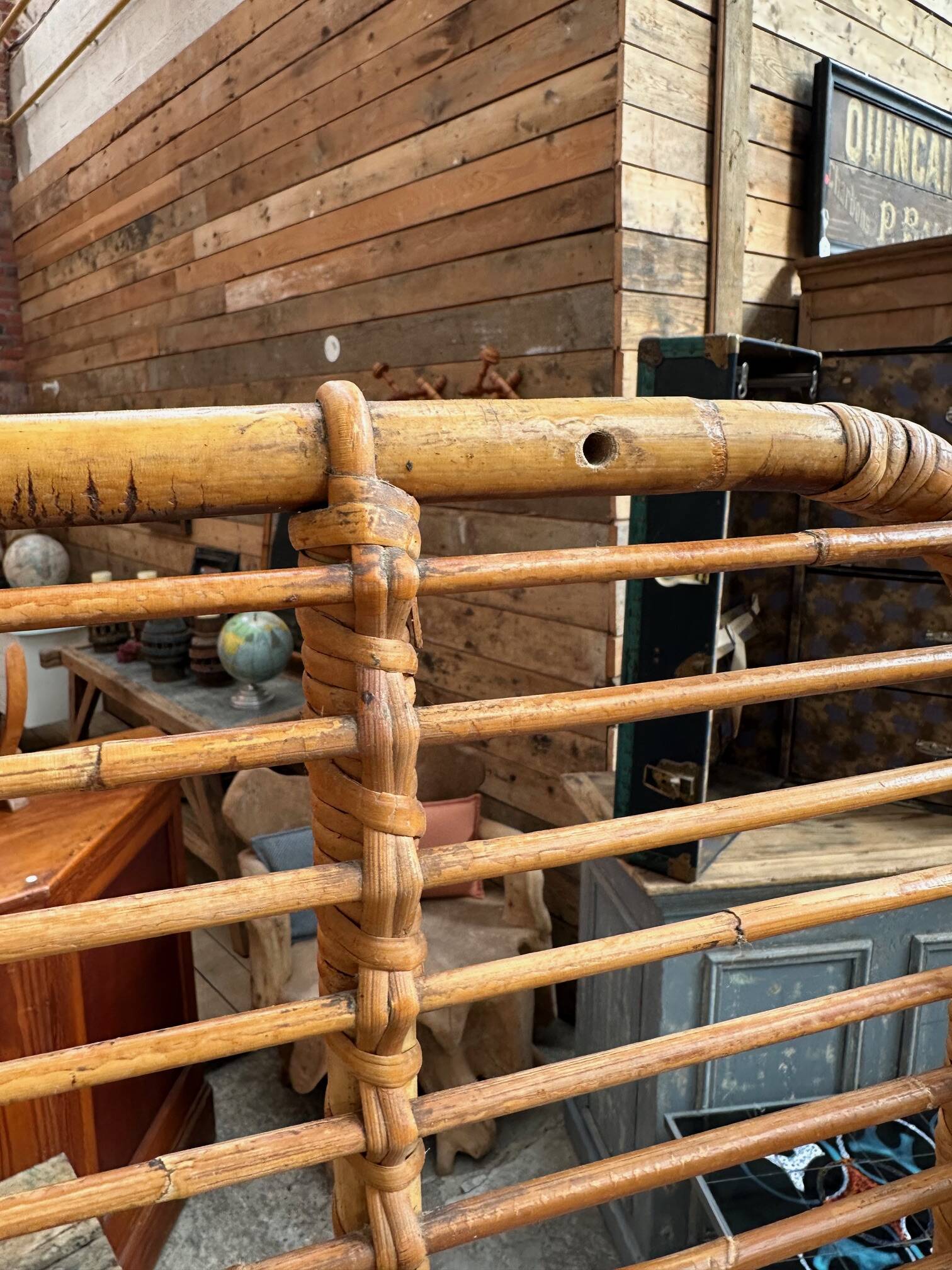 Vestiaire en rotin audoux minet