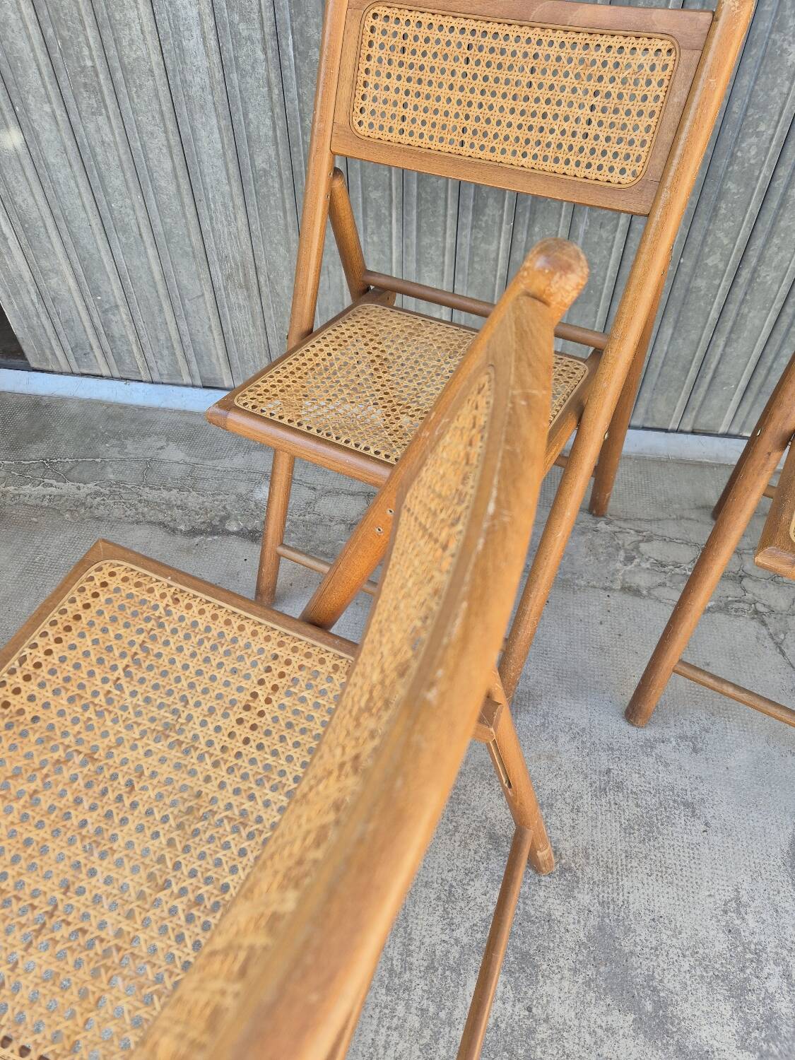 Set of 4 vintage Italian folding chairs in cane 1970s