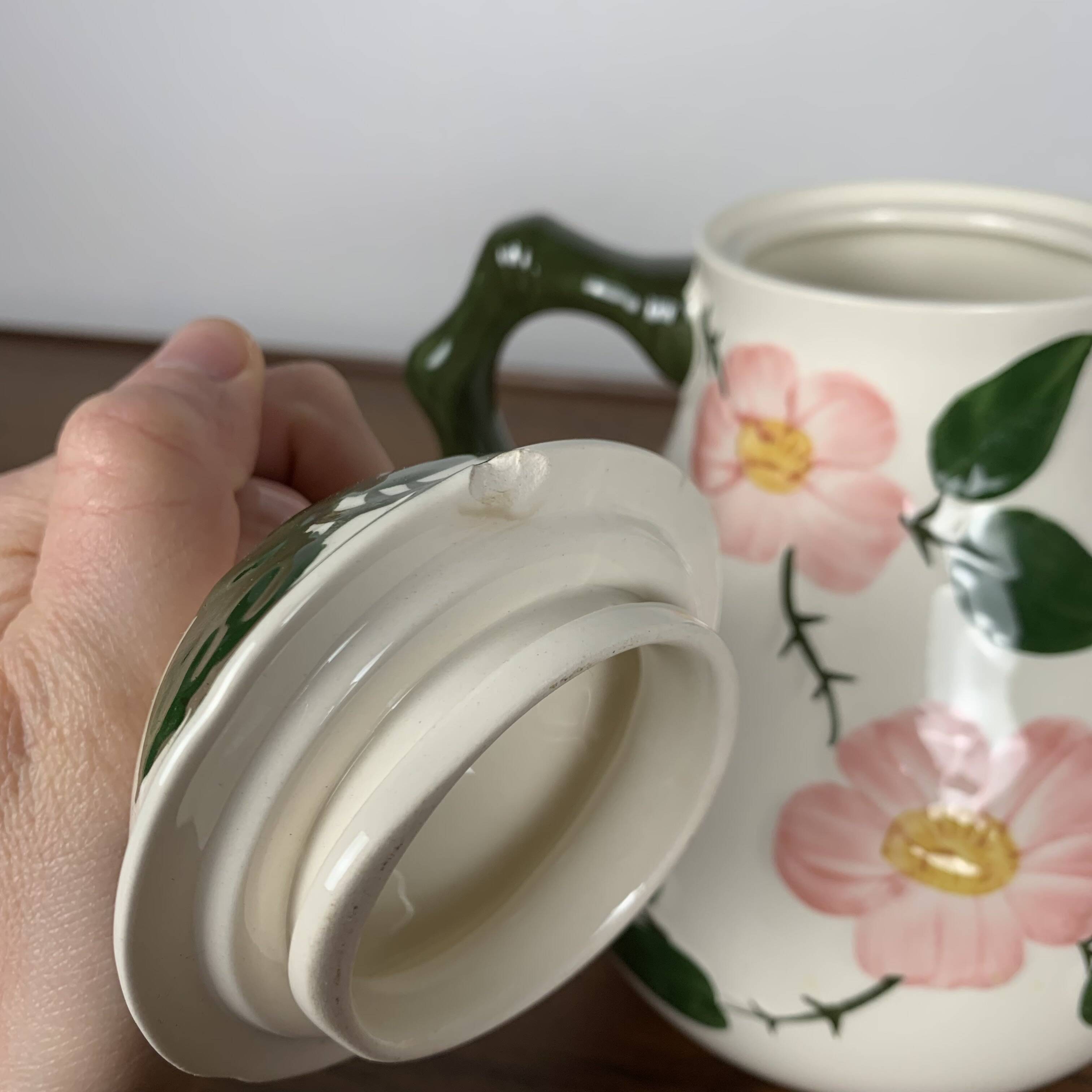 Villeroy & Boch "Wild Rose" teapot / coffee maker, 1970