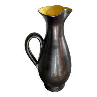 Black and yellow vase 60s Pol Chambost style