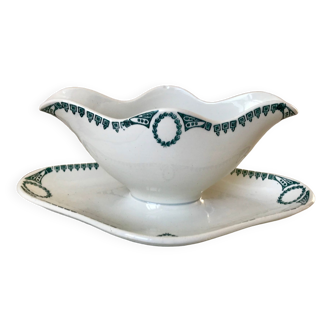 Gravy boat Terre de Fer Saint-Amand XIXth