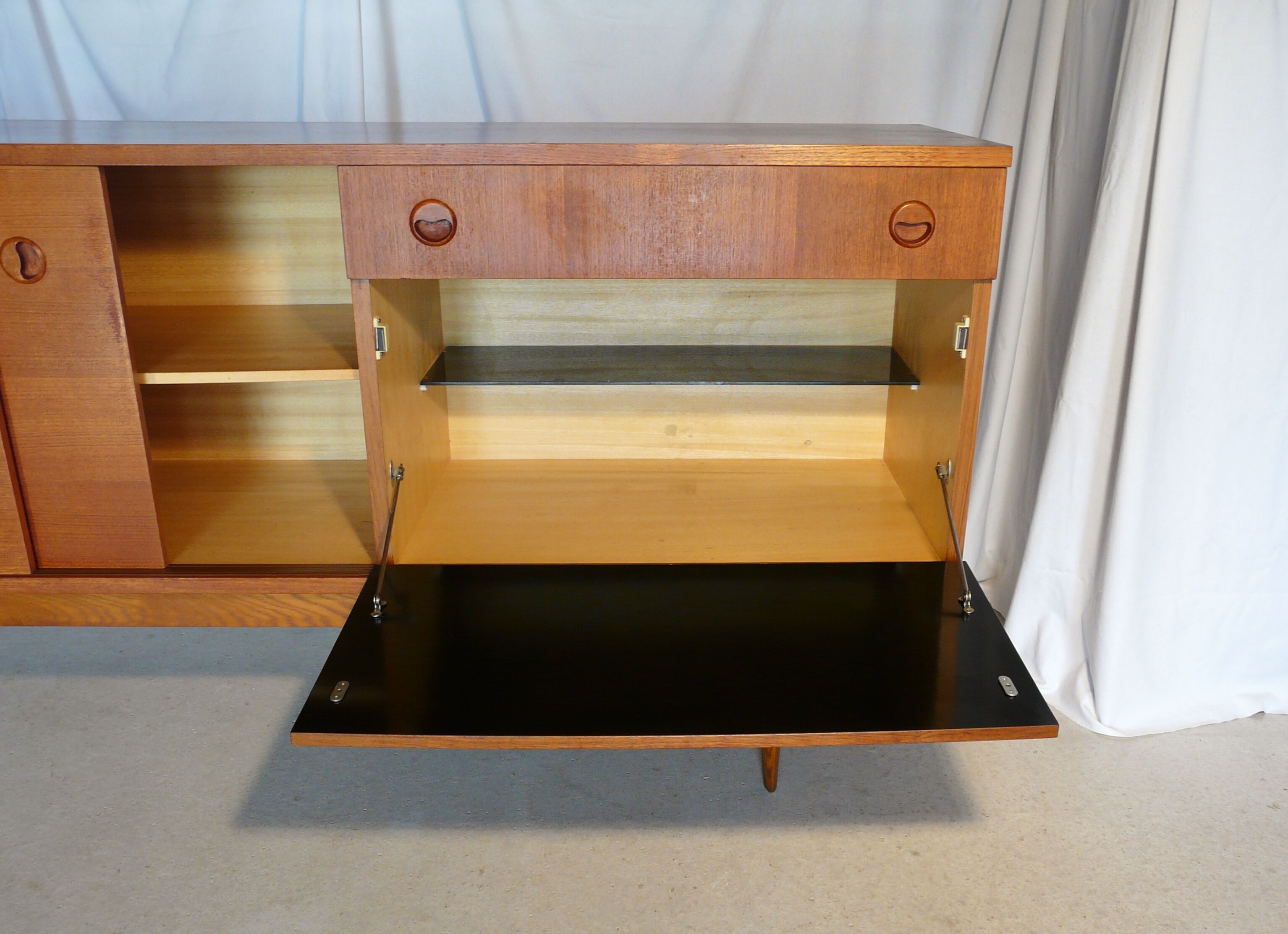 Scandinavian sideboard in teak 60s