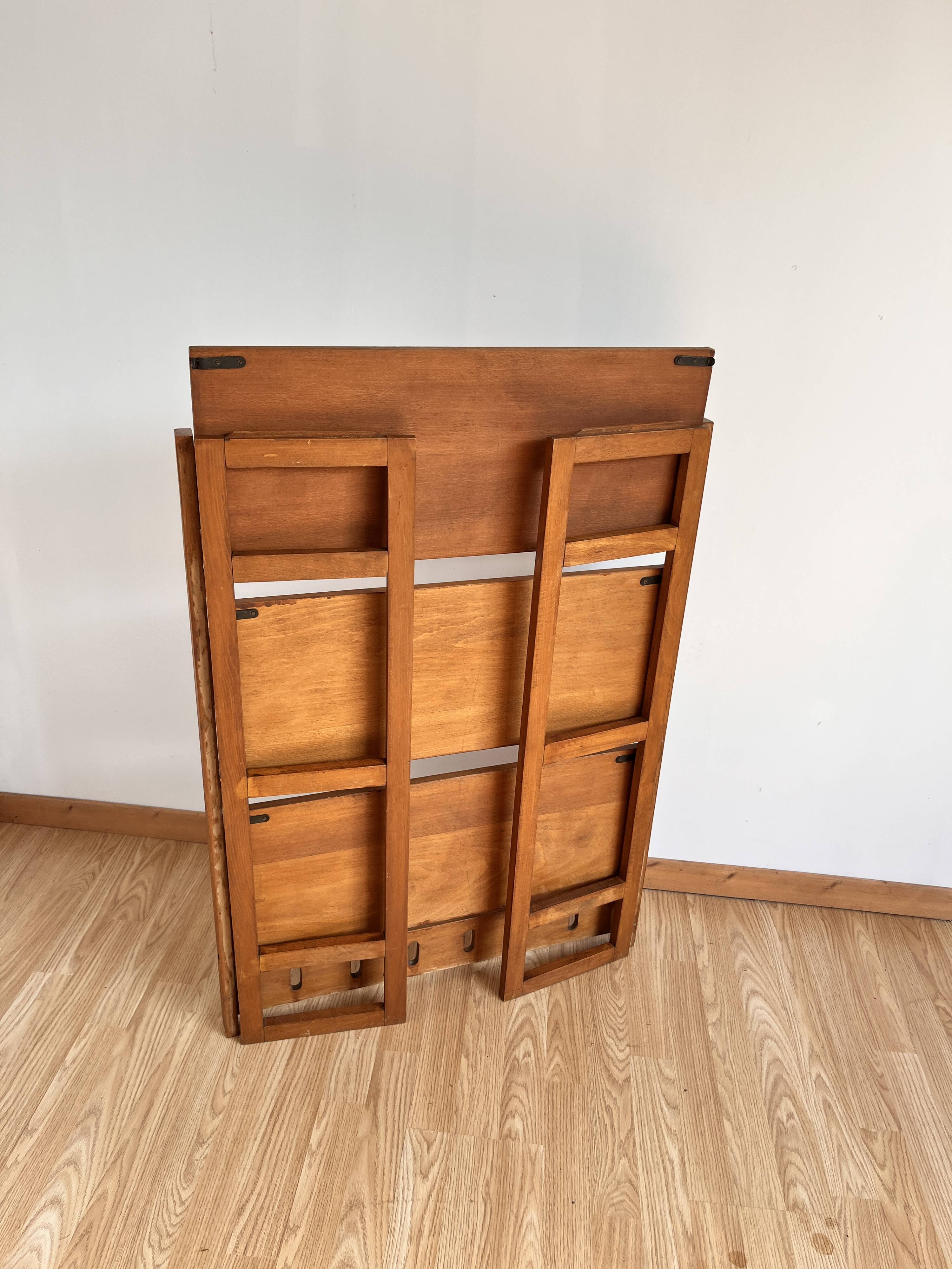 vintage folding librarian's shelf