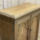 English buffet XIXth in pitch pine