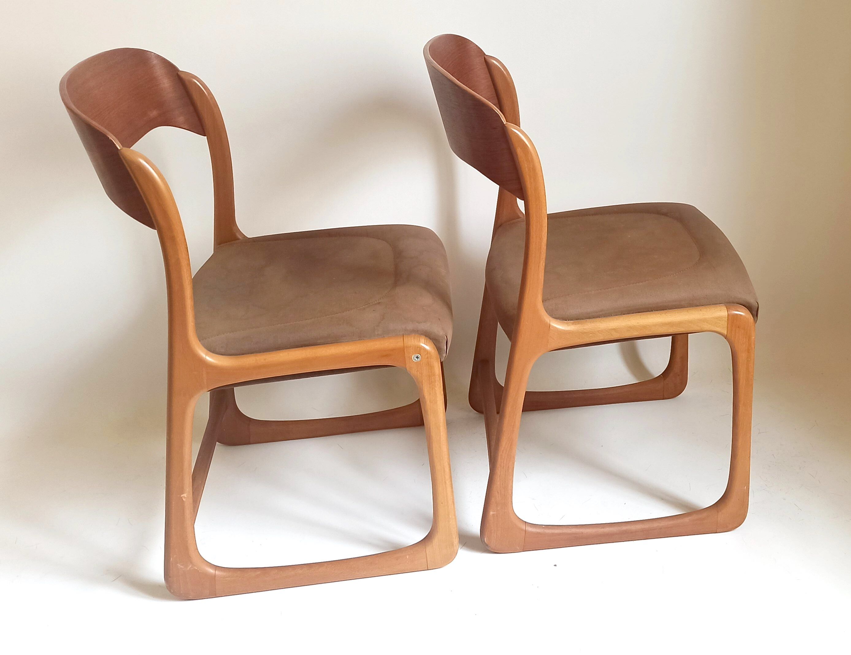 Pair of chairs Baumann sled feet 60s