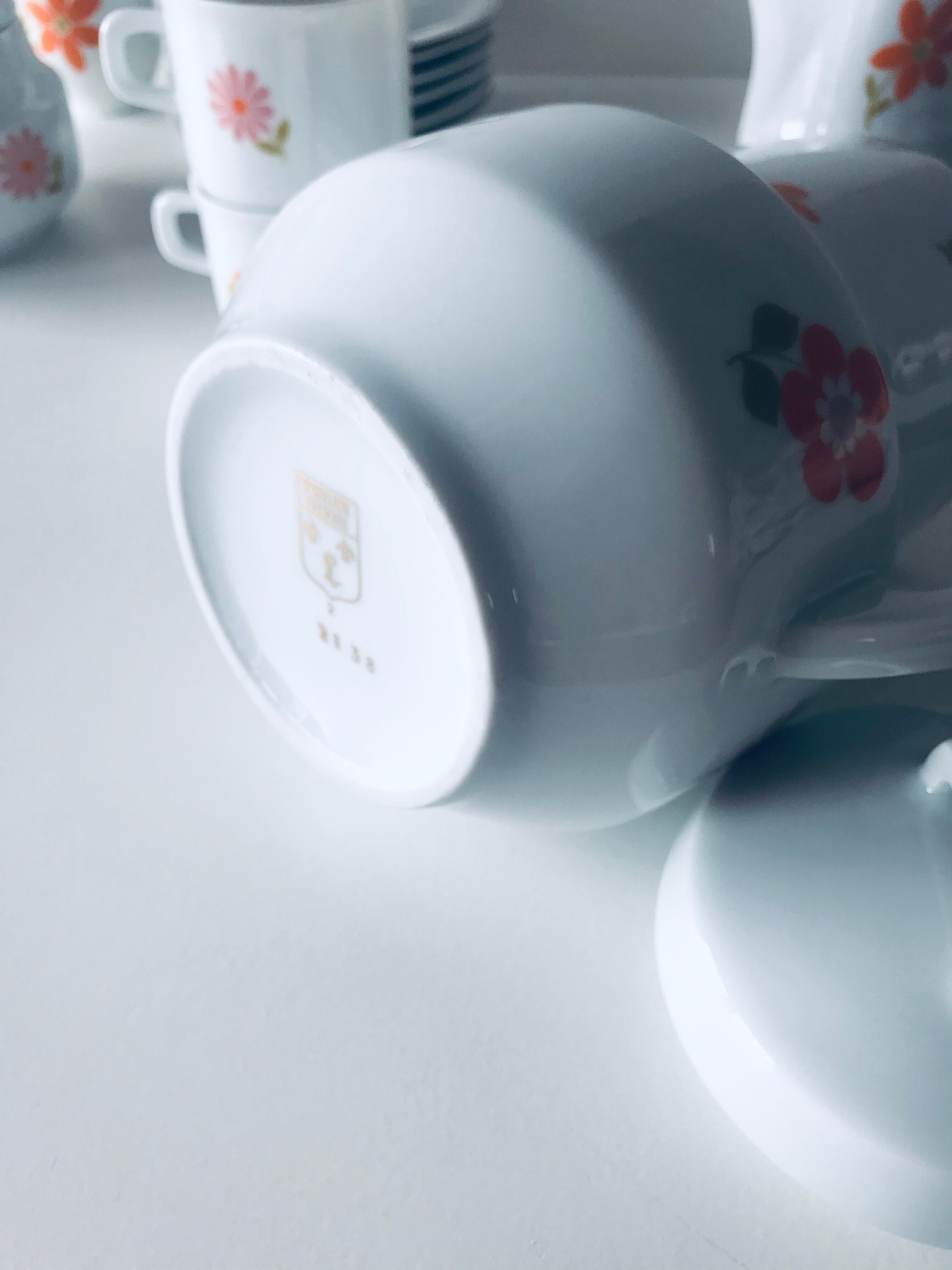 Coffee service or porcelain tea