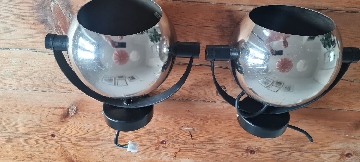 Paire d'appliques 
Eye ball des années 70